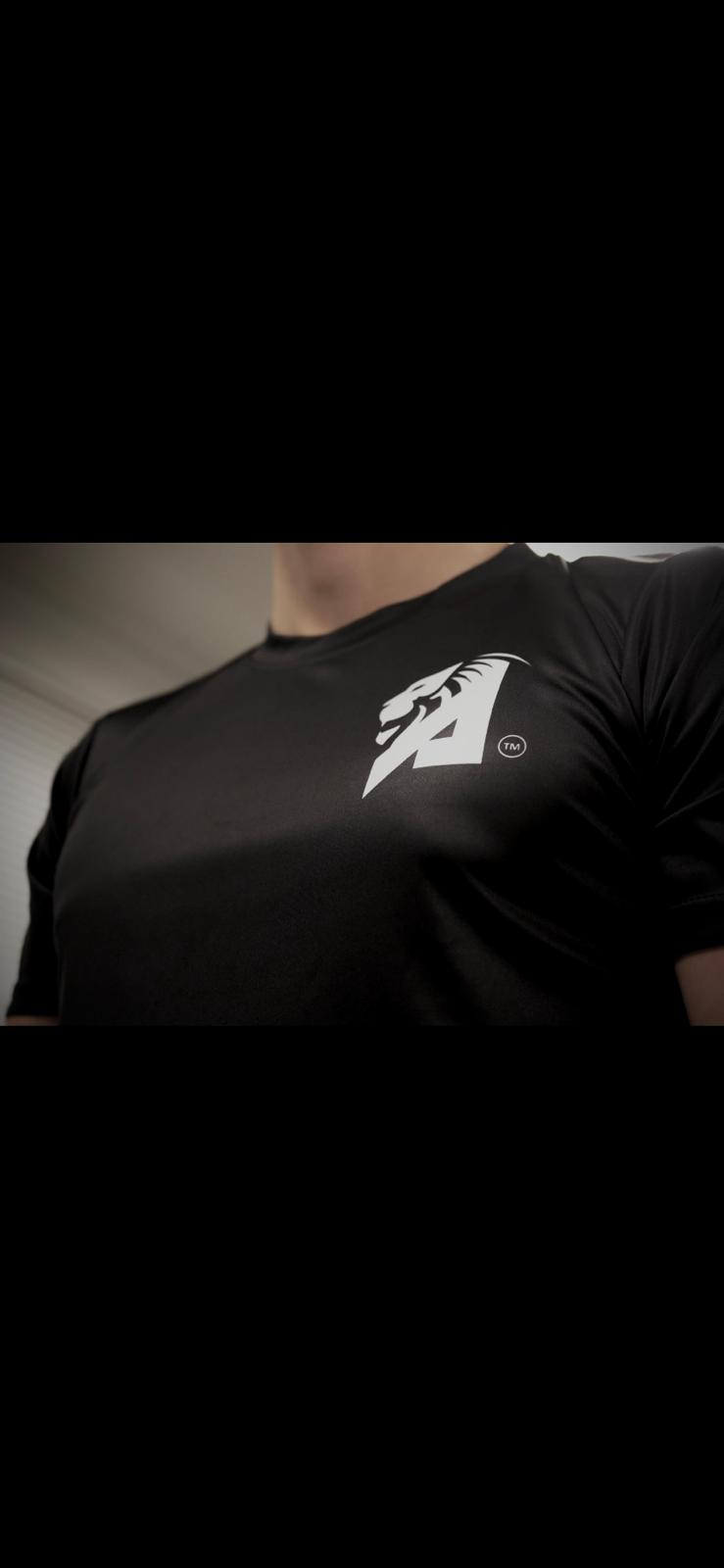 AZLAN “LION” T-SHIRT