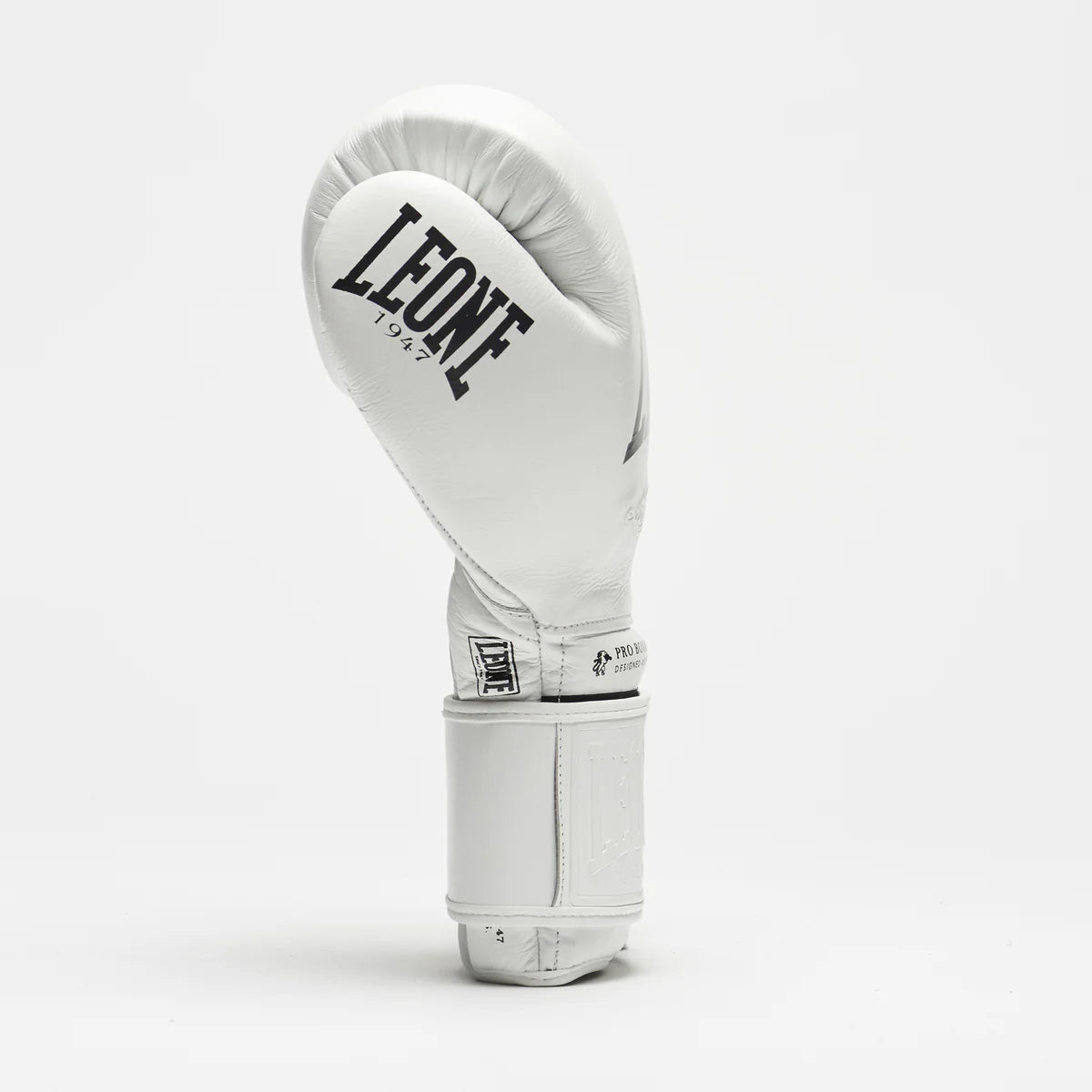 LEONE “The Greatest” BOXING GLOVES WHITE