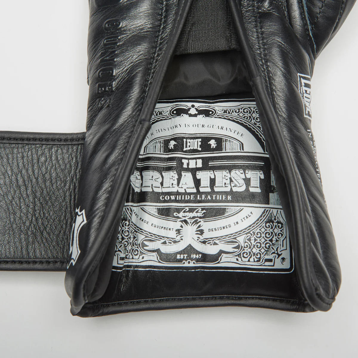 LEONE “THE GREATEST” BOXING GLOVES BLACK