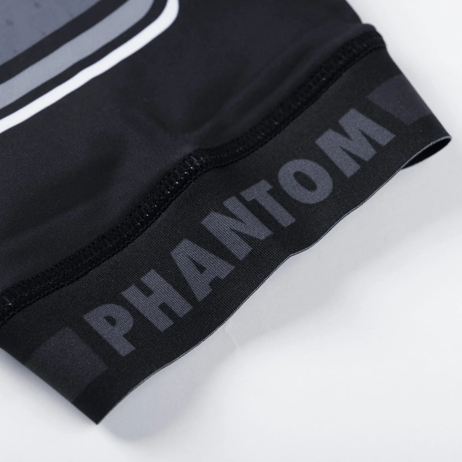 PHANTOM STORM NITRO RASHGUARD - KORTÆRMET