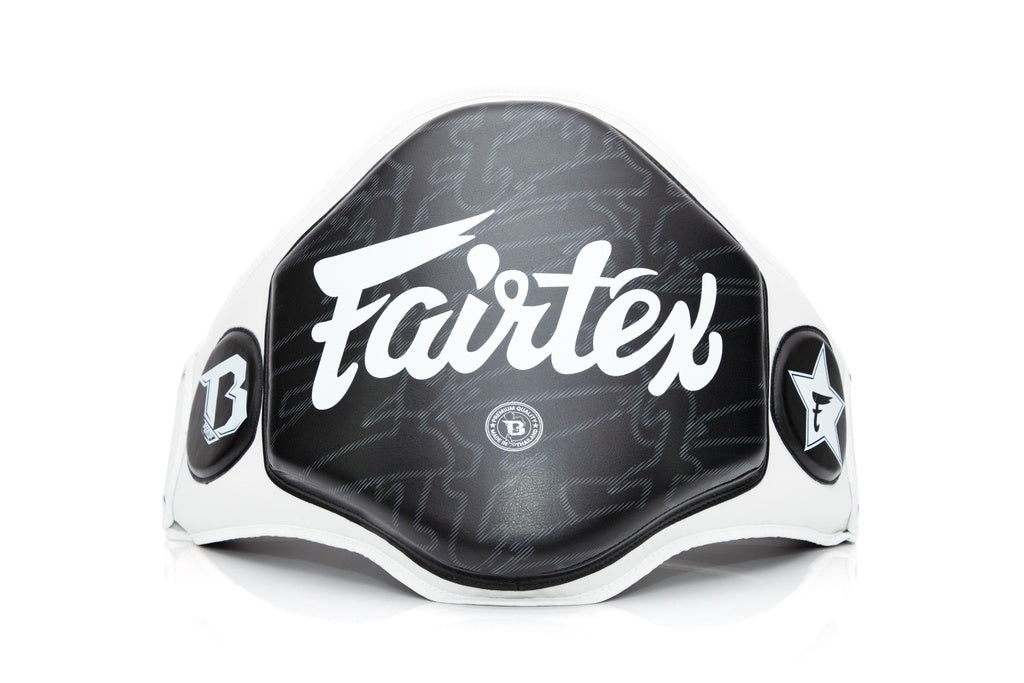 FAIRTEX x BOOSTER BELLY PAD HVID