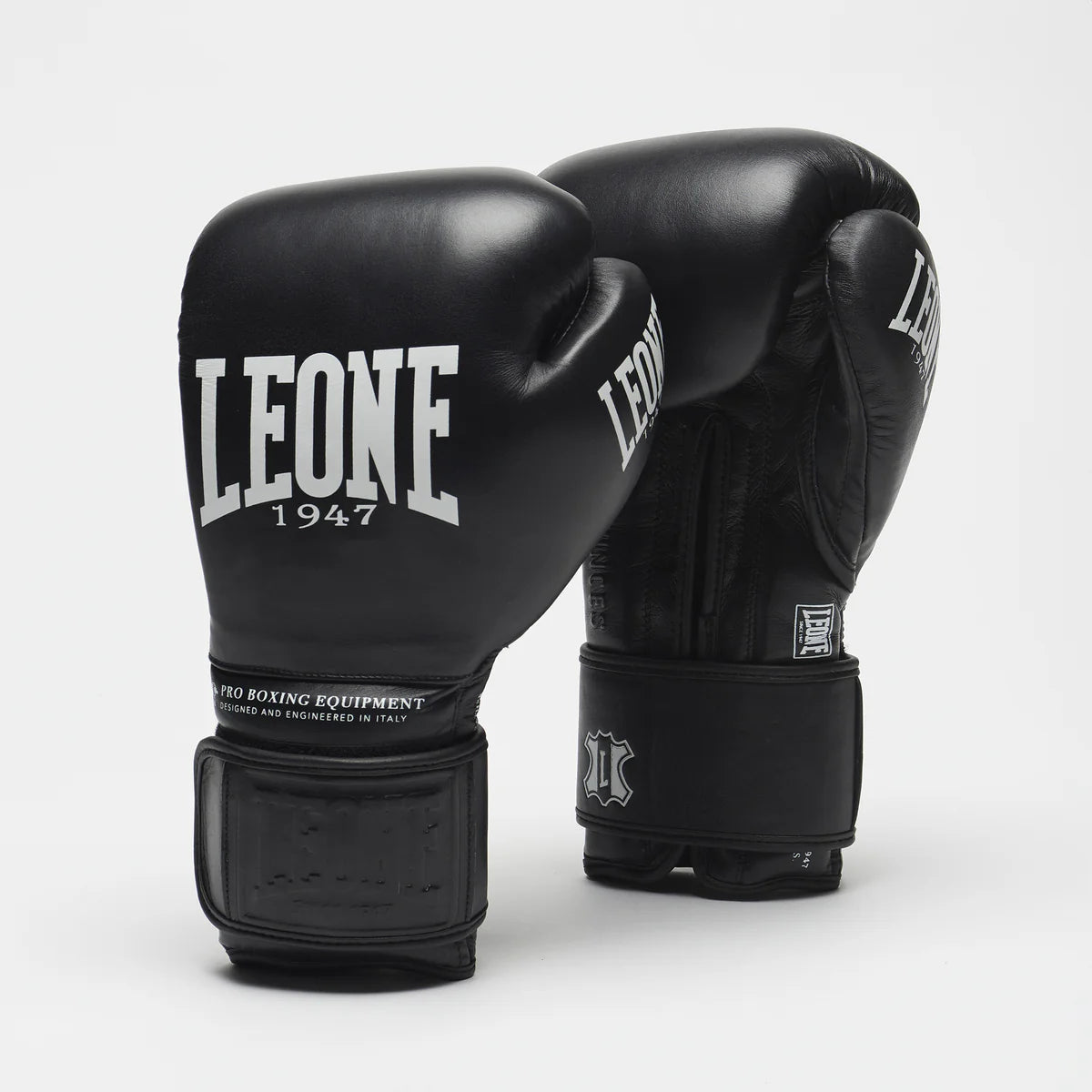 LEONE “THE GREATEST” BOXING GLOVES BLACK