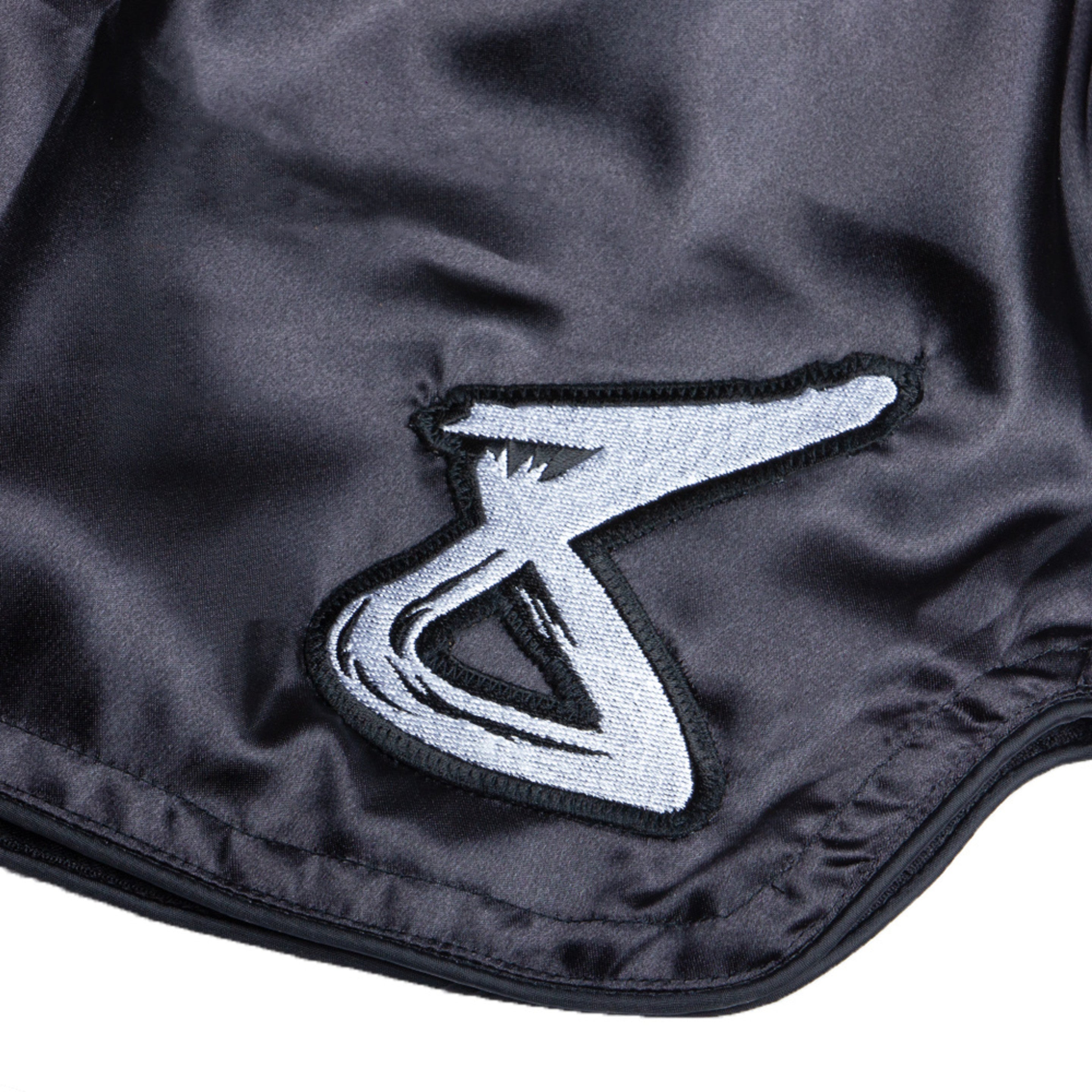8 WEAPONS Strike Muay Thai Kickboxing Shorts Black White
