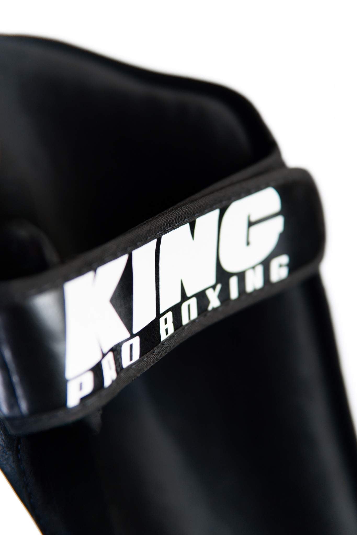 KING PRO BOXING LEG GUARDS BLACK