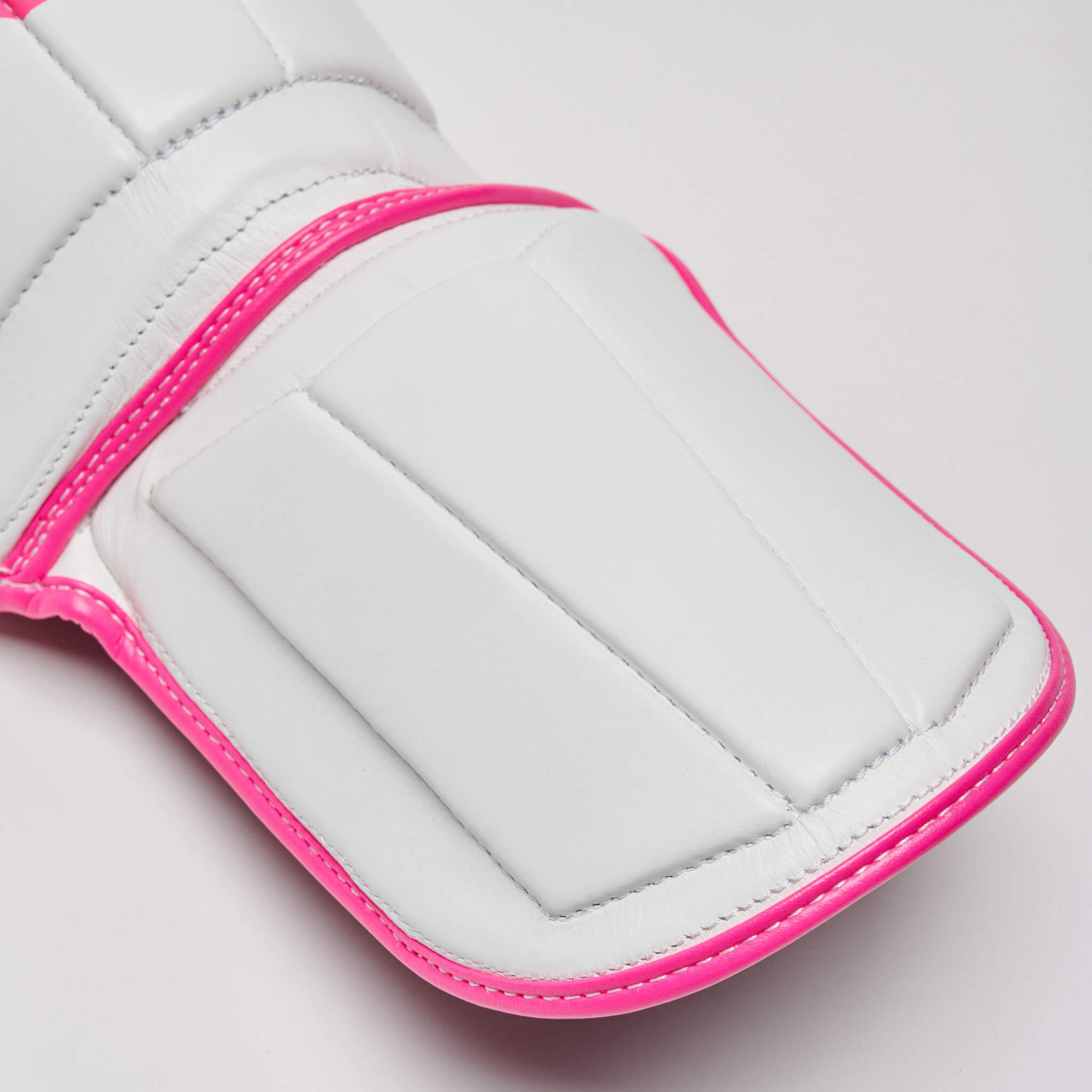 LEONE “REVO FLUO” SHINGUARDS PINK